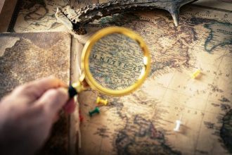 places to visit in march april in usa